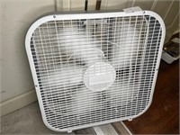 Holmes Box fan