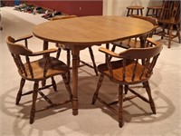 Watertown Table Slide Corp. Dining Table & Chairs