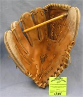 Vintage leather baseball glove