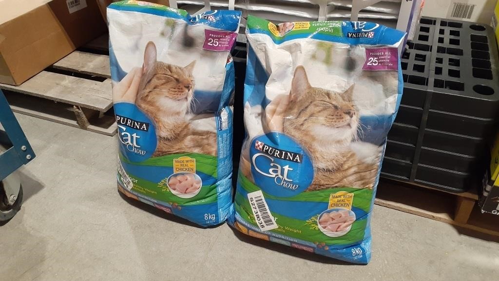 (2) Bags Of Purina Cat Chow