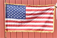 USA Flag w/ Gold Fringe & Freestanding Flagpole