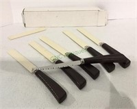 New old stock great set of Quikut steak knives -