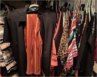 D - MIXED LOT OF WOMEN'S CLOTHING SIZE X-XL (MC4)