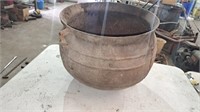 Antique cast iron kettle. Missing one foot