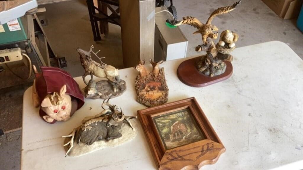 American Eagle statue, deer Statue and Prints,