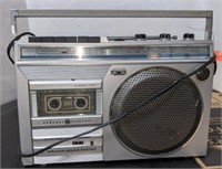 GE Cassette Radio Combo