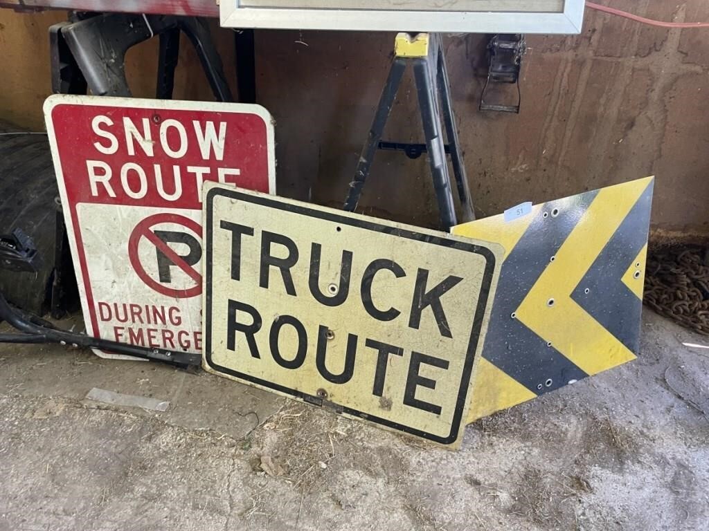 3 ROAD SIGNS