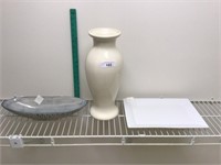 Vase - server - oblong dish