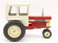 Ertl McCormick Farmall 560 Die Cast Tractor with