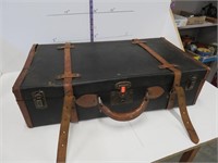 Old suitcase, 24" long