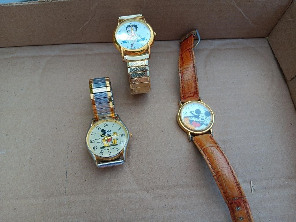 3 Watches mickey mouse Disney and Betty boop