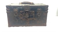 Antique tool box