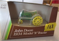 JD 1934 model A tractor, 1/43 scale