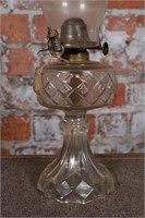A Victorian Ava Font Patented Oil Lamp w/pressed