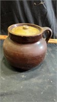 Antique pot