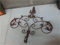 MEtal Wreath Hanger