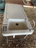 Resin Fish Cleaning Table c/w Sink &