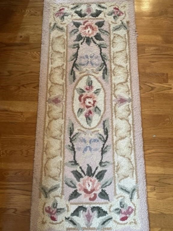 Floral Occasional Rug