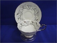 Paragon Bell Heather Tea Cup & Saucer