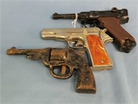 3 Vintage Toy Cap Guns