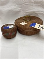 2-Baskets w/Lids & Sewing thread