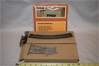 TYCO Model E899 Hobby Transformer HO Pack +