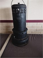 Vintage style kerosene heater
