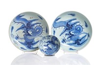 THREE CHINESE BLUE & WHITE DRAGON PORCELAIN