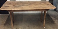 FARMHOUSE TABLE