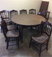ANTIQUE TABLE & LEATHER SEATED CHAIRS