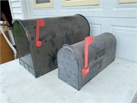 2pcs- mail boxes