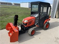 Kubota BX2350 4WD Lawn Tractor w/3 pt, PTO, Comfor