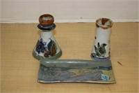 SELECTION OF GLAZED POTTERY PIECES