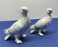 Pair of Romanian Porcelain Arpo Royal Doves