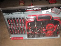 39 TASK FORCE TOOL SET