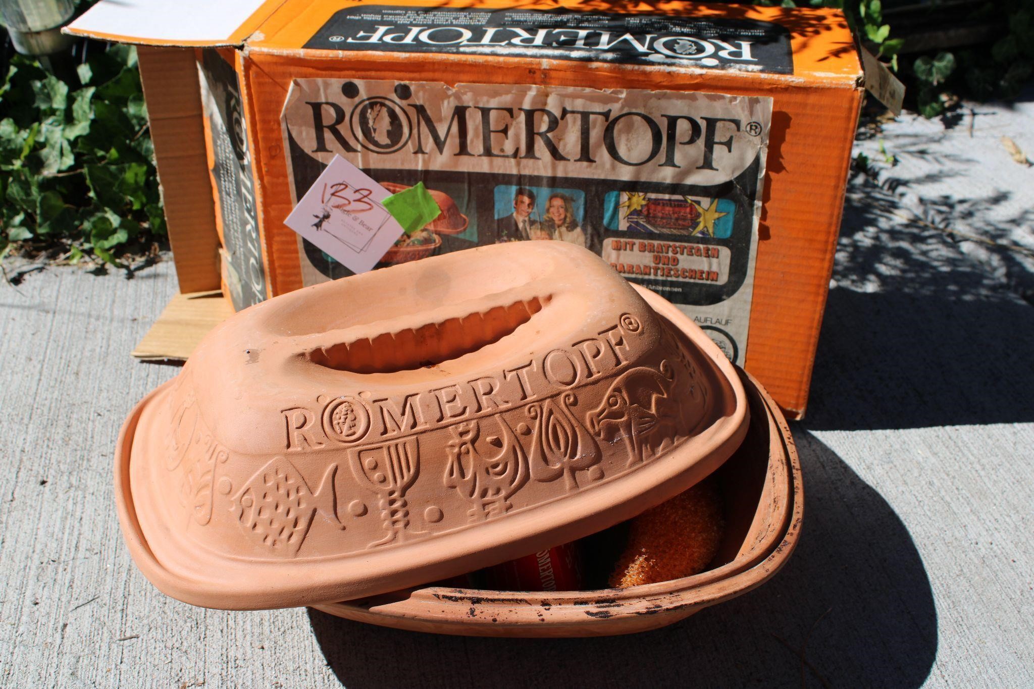 Romertopf roasting pot