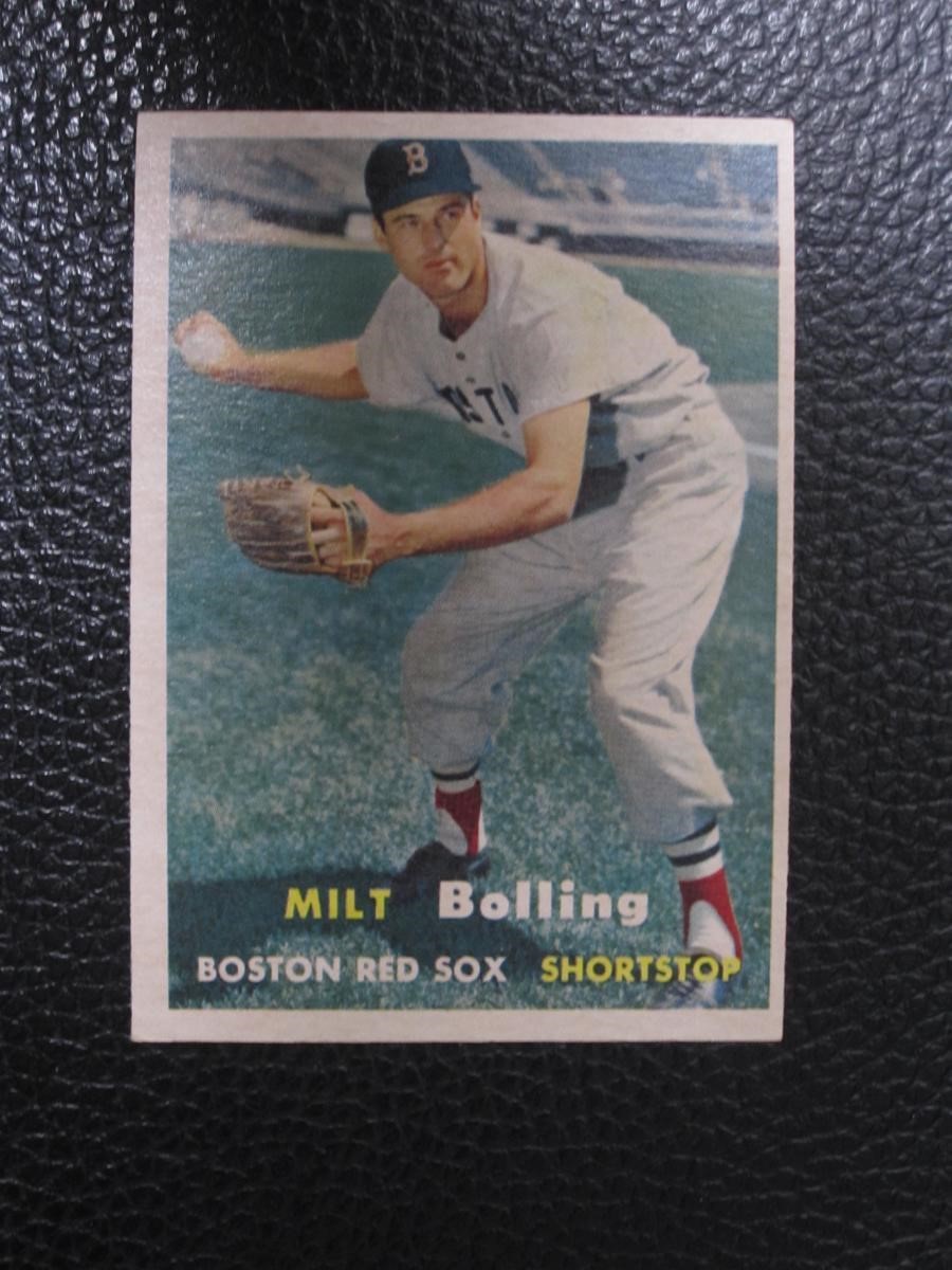 1957 TOPPS #131 MILT BOLLING RED SOX VINTAGE