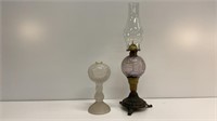 18’’ oil lamp w/chimney, crack in glass, and oil