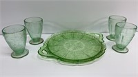 UV reactant handled serving plate and 4 green
