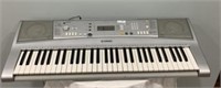 YAMAHA Electric Keyboard