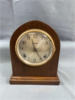 Antique/Vintage Ingraham Mantle Clock