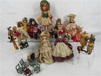 COLLECTION OF DOLLS: