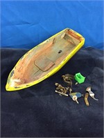 Vintage Wooden Motorboat Model Parts