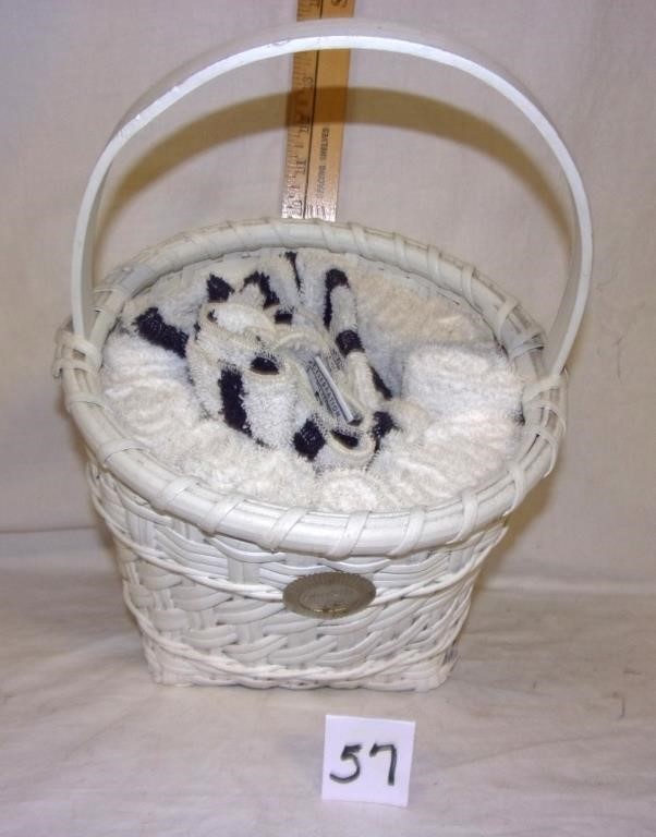 nice gift basket w/new washcloths