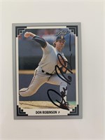 Don Robinson signed baseball card