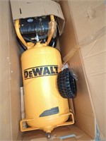 DeWalt Corded 15 Gal Workshop Compressor