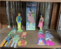 VINTAGE SNOW WHITE & THE PRINCE MAGIC DOLLS