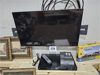 Samsung 32" TV w/ Blueray player