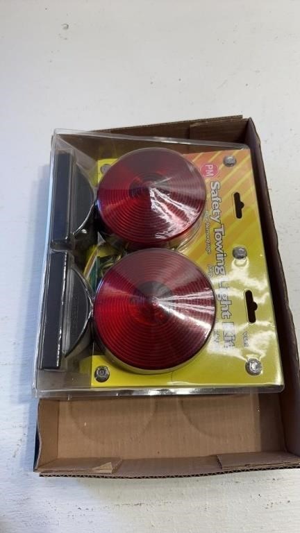 Safety Towing Lights Nib