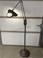 Metal Magnifying Glass Floor Lamp